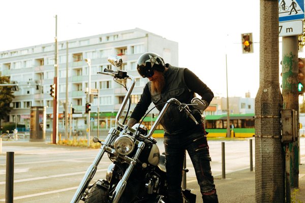 Faut-il une assurance spéciale pour conduire un side-car ?